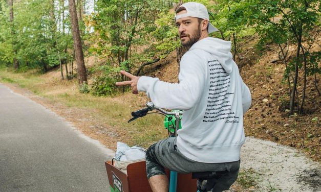 Justin Timberlake on a Bicycle – Yes… Riding a Bicycle