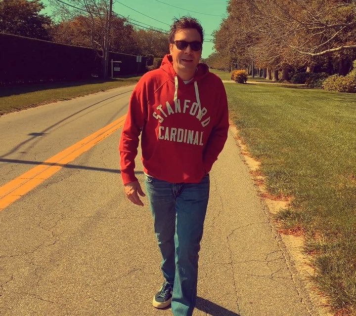 Get your HANDS HIGH hoodie today !! www.handshigh.com Al …