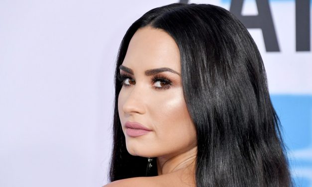 Demi Lovato Slams Body-ShamingArticle: ‘I Am More Than My Weight …
