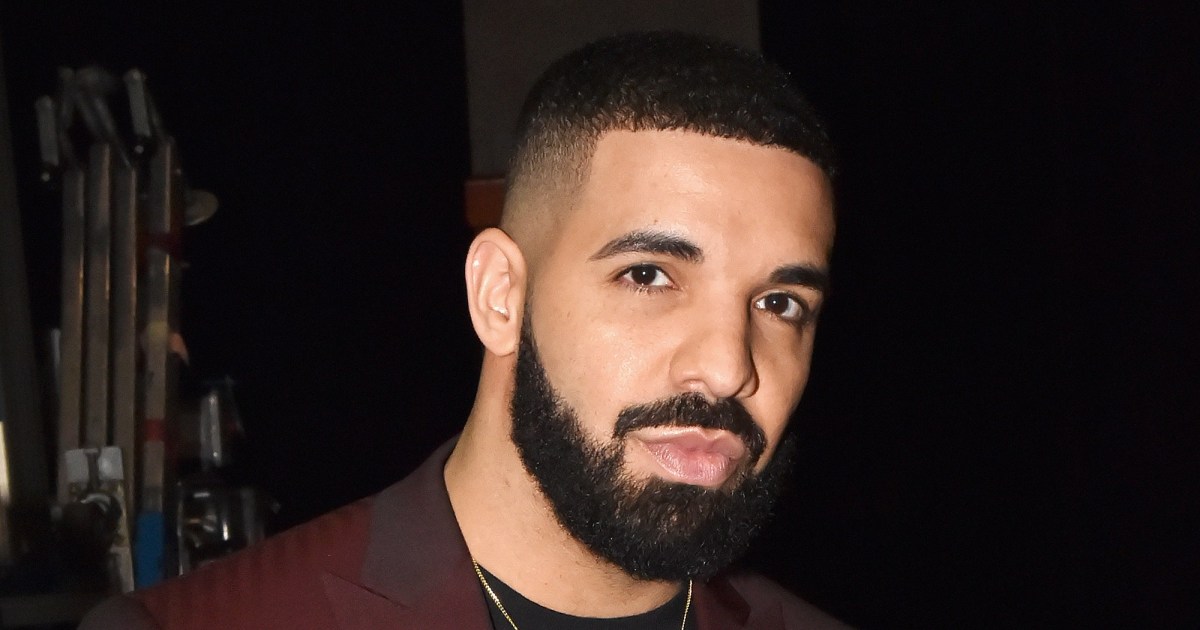 Drake Hits Back at Plastic Surgery Rumors After Sharing a Shirtle …