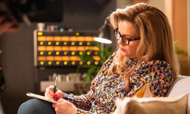 Amber Tamblyn Writes Epic Poem Celebrating Self-Care– Read It He …