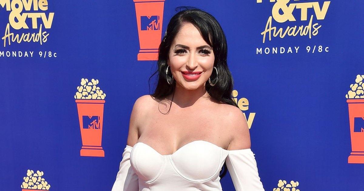 Jersey Shore’s Angelina Pivarnick Shows Off Her 20-LbWeight Loss
