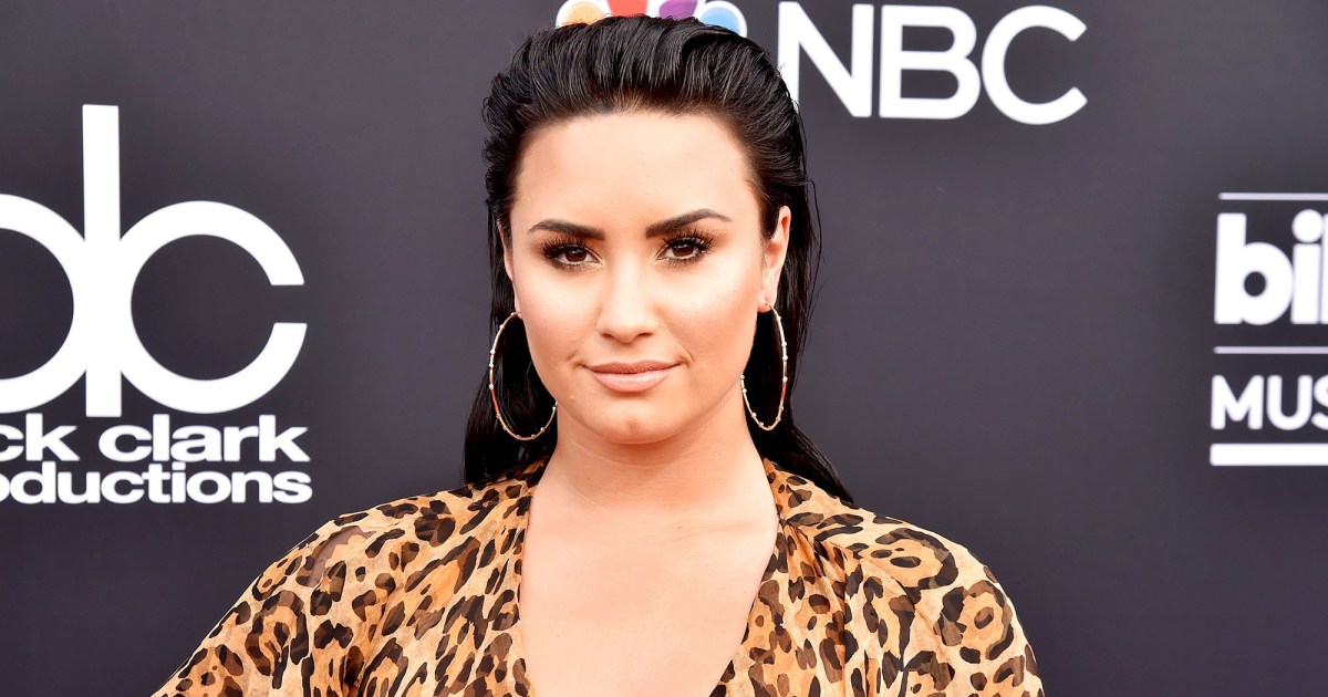 Demi Lovato Responds to Fat-Shamer: I ‘Am Choosing Not to Diet’