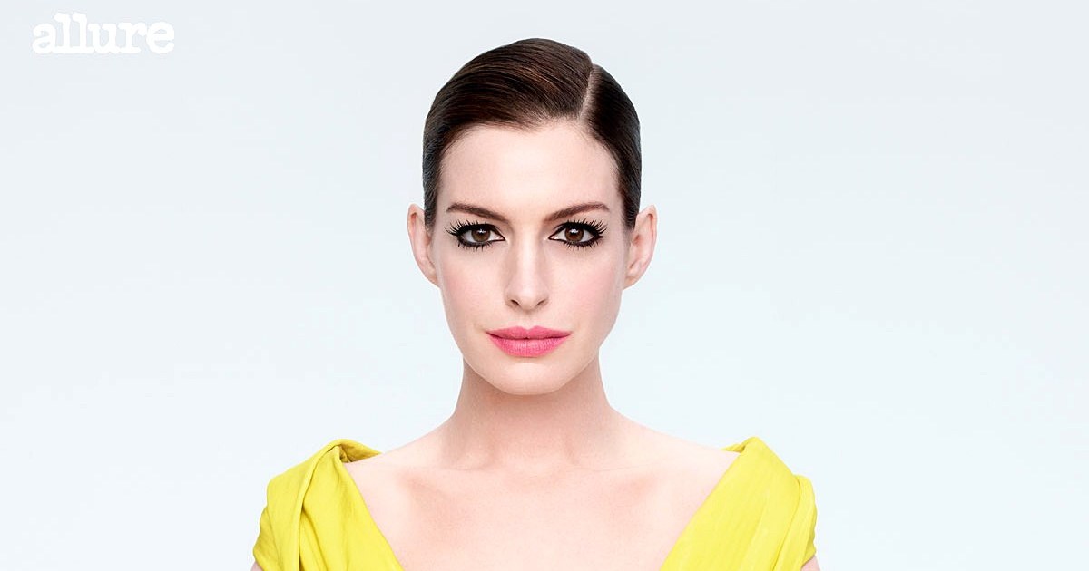 Anne Hathaway Was Body-Shamed at 16 in First Role: ‘Don’ t Gain We …